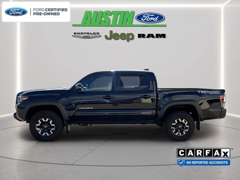 Used 2021 Toyota Tacoma TRD Off-Road w/ TRD Premium Off Road Package AWD/4WD image 2