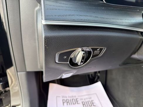 Used 2022 Mercedes-Benz E 350 Sedan image 11