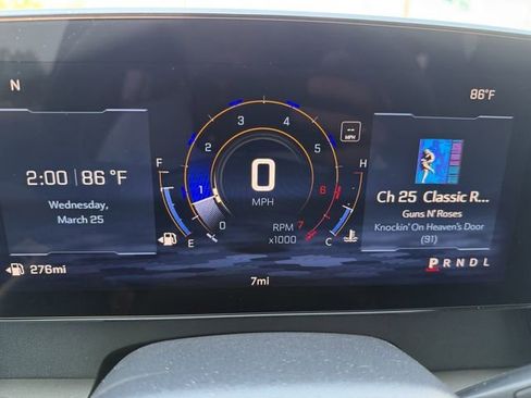 New 2026 Chevrolet Traverse LT w/ Sun and Wheel Package image 38