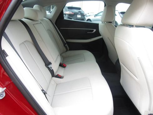 Used 2024 Hyundai Sonata SEL AWD/4WD image 14