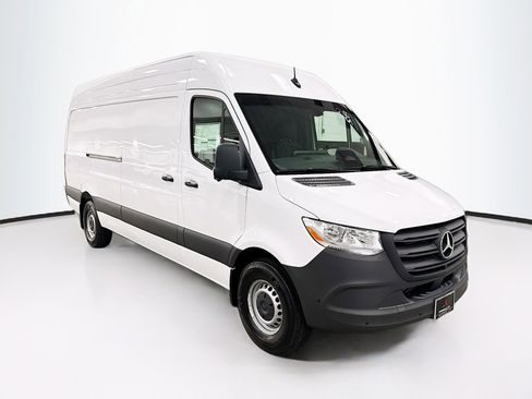 New 2026 Mercedes-Benz Sprinter 2500 image 1