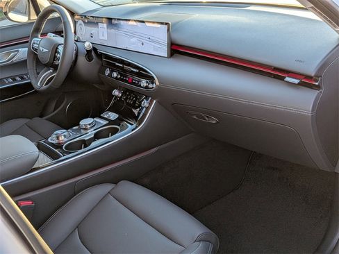 New 2026 Genesis GV70 2.5T image 30