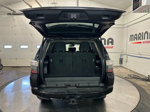 Used 2022 Toyota 4Runner SR5 image 15