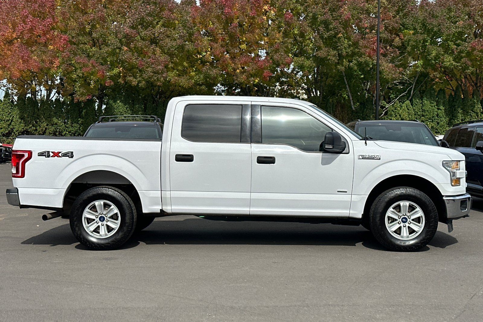 Used 2017 Ford F150 XLT w/ Equipment Group 301A Mid AWD/4WD image 3