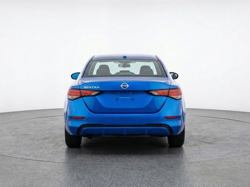 Used 2025 Nissan Sentra SV FWD image 7
