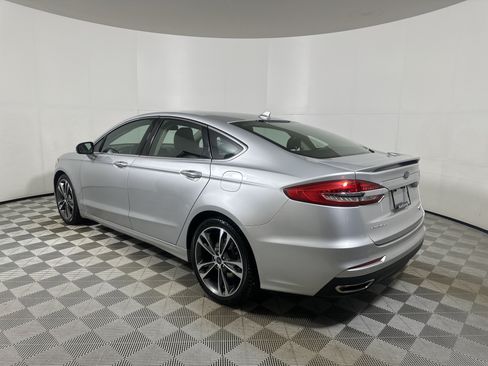 Used 2019 Ford Fusion Titanium AWD/4WD image 5