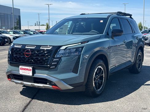 New 2026 Nissan Pathfinder Rock Creek AWD/4WD image 2