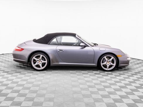 Used 2006 Porsche 911 Carrera RWD image 7