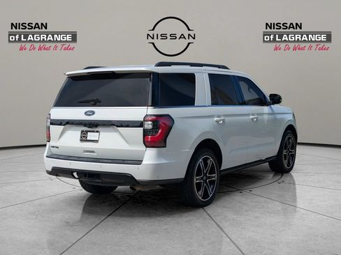 Used 2021 Ford Expedition Limited AWD/4WD image 5