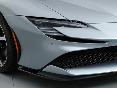 Certified 2022 Ferrari SF90 Stradale image 13
