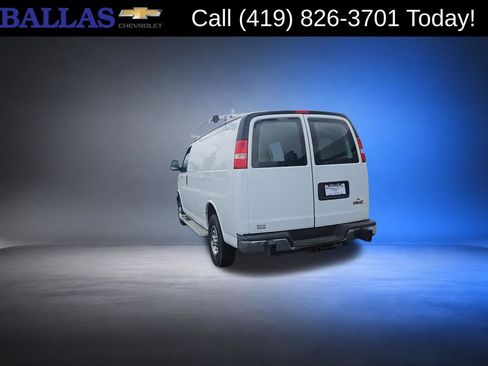 Used 2015 GMC Savana 2500 RWD image 7