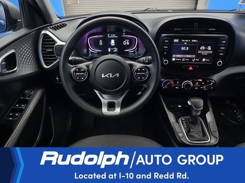 Used 2025 Kia Soul LX w/ LX Technology Package image 14