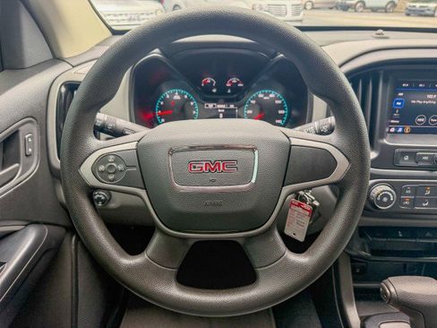 Used 2020 GMC Canyon 2WD Crew Cab w/ Convenience Package image 8