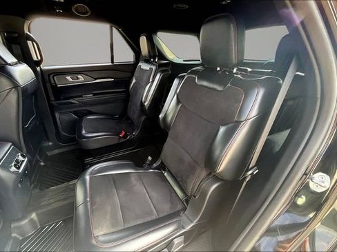 Used 2025 Ford Explorer ST AWD/4WD image 22