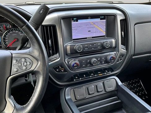 Used 2018 Chevrolet Silverado 1500 LTZ Z71 w/ LTZ Plus Package image 10