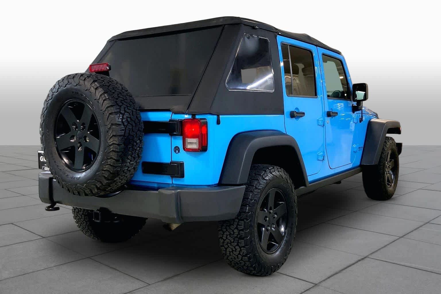 Used 2017 Jeep Wrangler Unlimited Sport AWD/4WD image 12