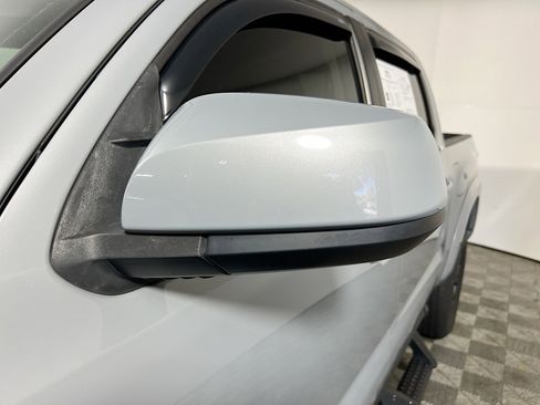 Used 2021 Toyota Tacoma SR5 image 13