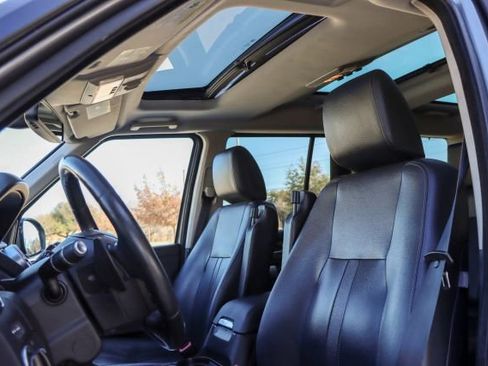 Used 2016 Land Rover LR4 HSE Silver Edition image 15