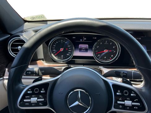 Used 2019 Mercedes-Benz E 300 w/ Premium 1 Package image 12