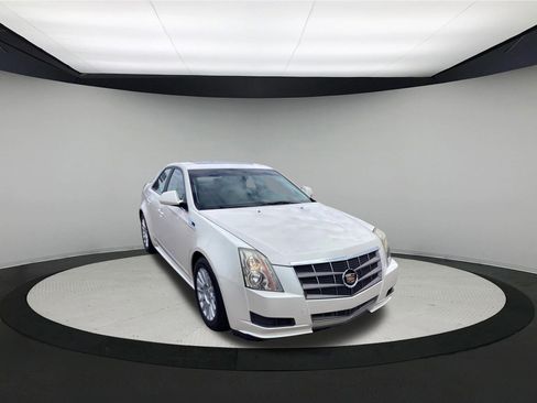 Used 2011 Cadillac CTS Luxury image 2