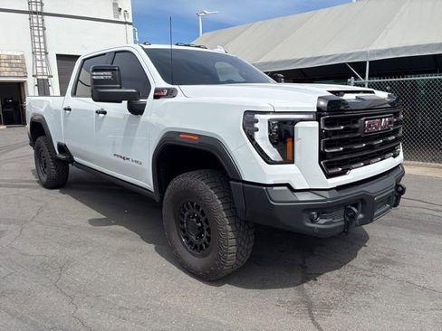 Used 2025 GMC Sierra 2500 AT4X w/ AT4X AEV Edition image 1