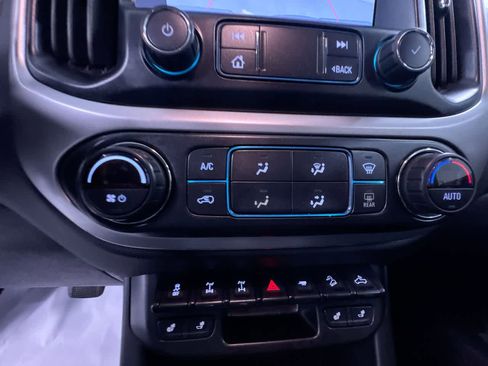 Used 2020 Chevrolet Colorado ZR2 image 27