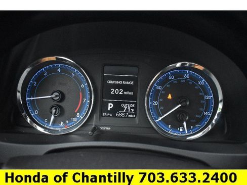 Used 2019 Toyota Corolla LE FWD image 9