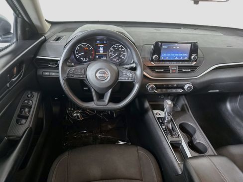 Used 2023 Nissan Altima 2.5 S FWD image 17