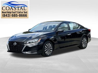 Used 2025 Nissan Altima 2.5 SV