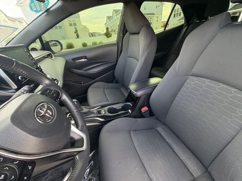Used 2021 Toyota Corolla SE w/ Carpet Mat Package (TMS) FWD image 14