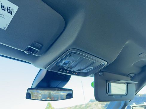 New 2026 Chevrolet Silverado 2500 Custom w/ Z71 Off-Road Package image 25