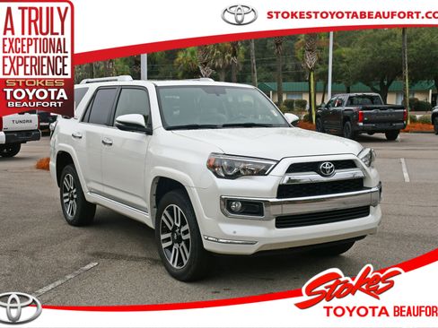Used 2017 Toyota 4Runner Limited image 1