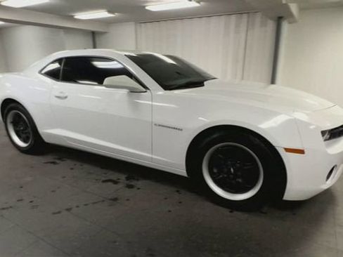 Certified 2013 Chevrolet Camaro LS RWD image 2