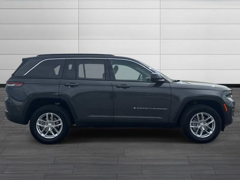 New 2026 Jeep Grand Cherokee Laredo X AWD/4WD image 3