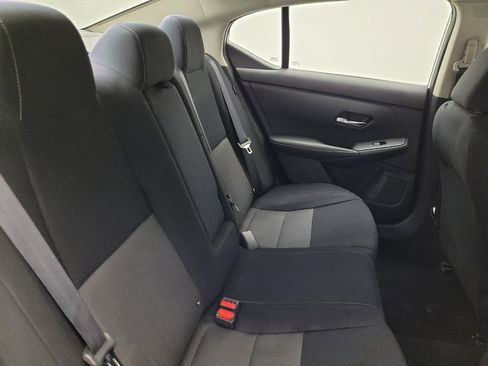 Used 2020 Nissan Sentra SV image 19