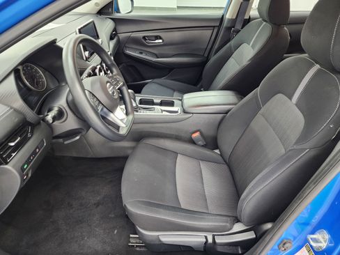 Used 2023 Nissan Sentra SV image 8