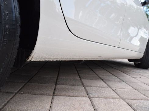 Used 2013 Volkswagen Golf TDI image 39