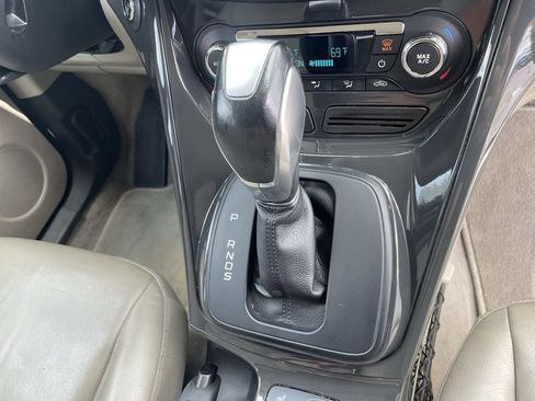 Used 2016 Ford Escape Titanium AWD/4WD image 28