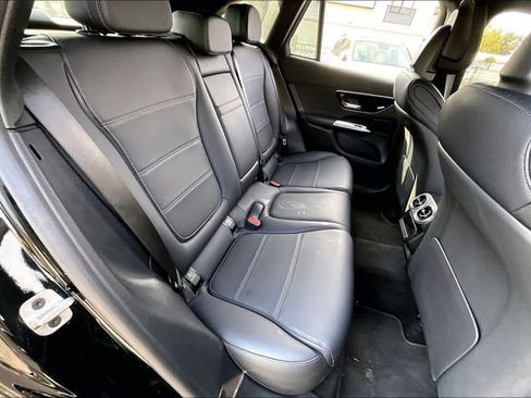 New 2025 Mercedes-Benz GLC 300 4MATIC image 24