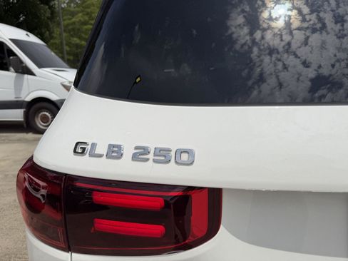 Certified 2026 Mercedes-Benz GLB 250 image 22
