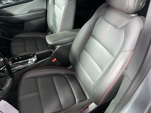 Used 2025 Chevrolet TrailBlazer RS w/ Convenience Package FWD image 15