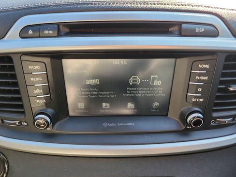 Used 2019 Kia Sorento EX image 34