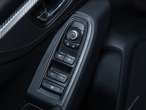 Used 2022 Subaru Impreza 2.0i Limited w/ Popular Package #2 image 33