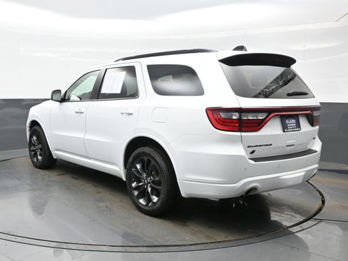 Used 2024 Dodge Durango GT image 4
