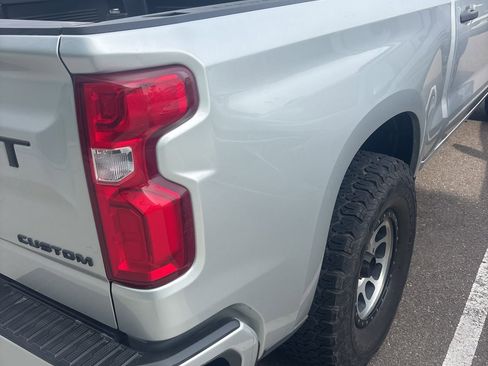 Used 2021 Chevrolet Silverado 1500 Custom image 9