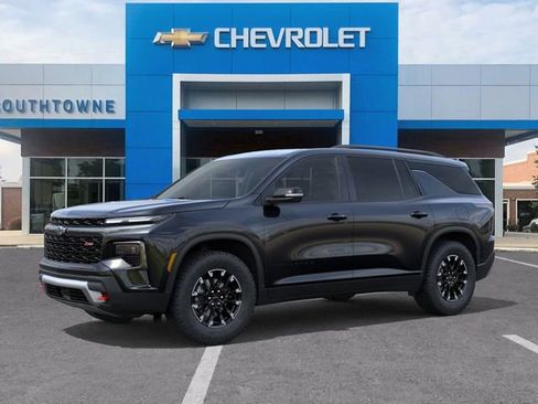 New 2026 Chevrolet Traverse Z71 image 2