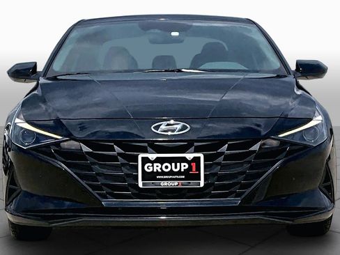 Used 2023 Hyundai Elantra SEL FWD image 4