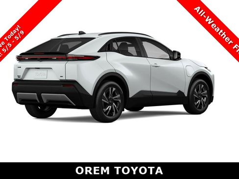 New 2026 Toyota C-HR AWD/4WD image 10