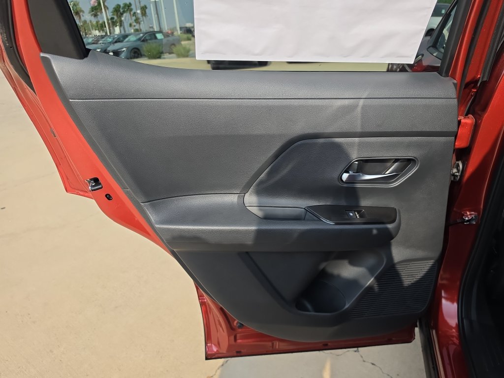 New 2027 Nissan Kicks SV FWD image 37