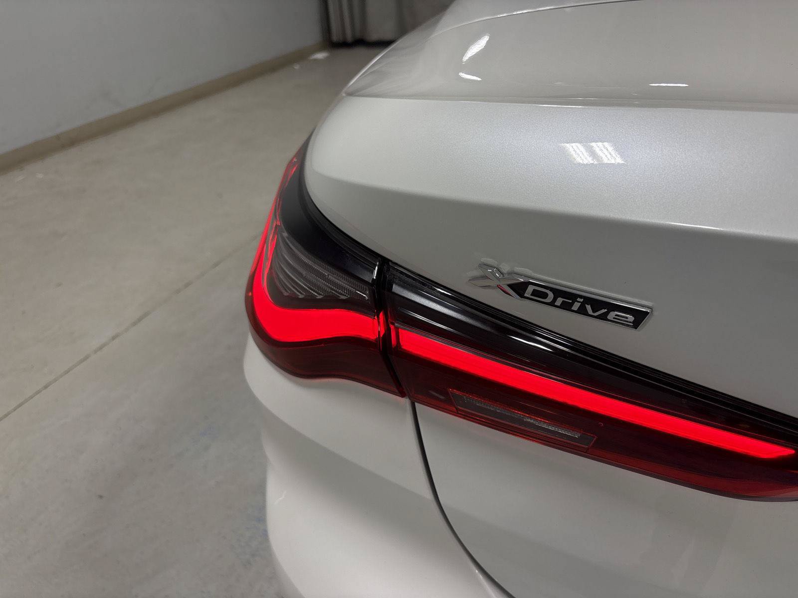 Used 2023 BMW 430i xDrive Convertible w/ Premium Package AWD/4WD image 17